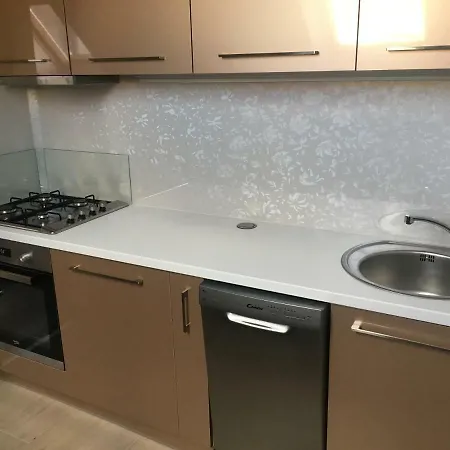 Glamour Apartman Apartment