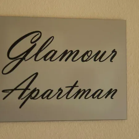 Glamour Apartman * إغير