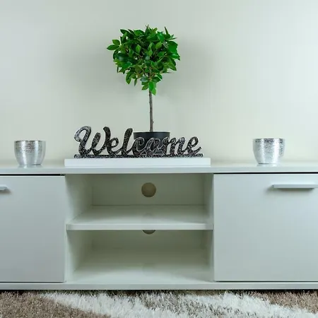 شقة Glamour Apartman