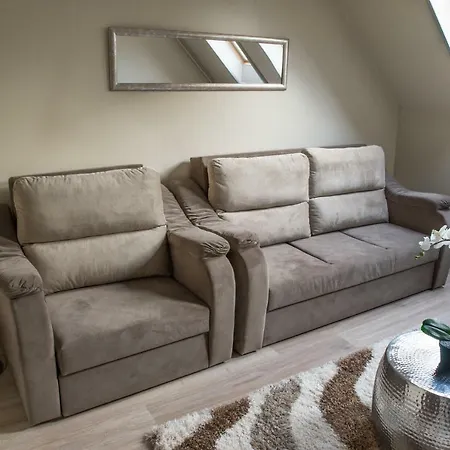 Glamour Apartman إغير