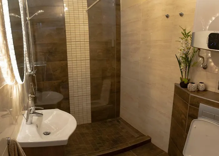 Glamour Apartman 에게르